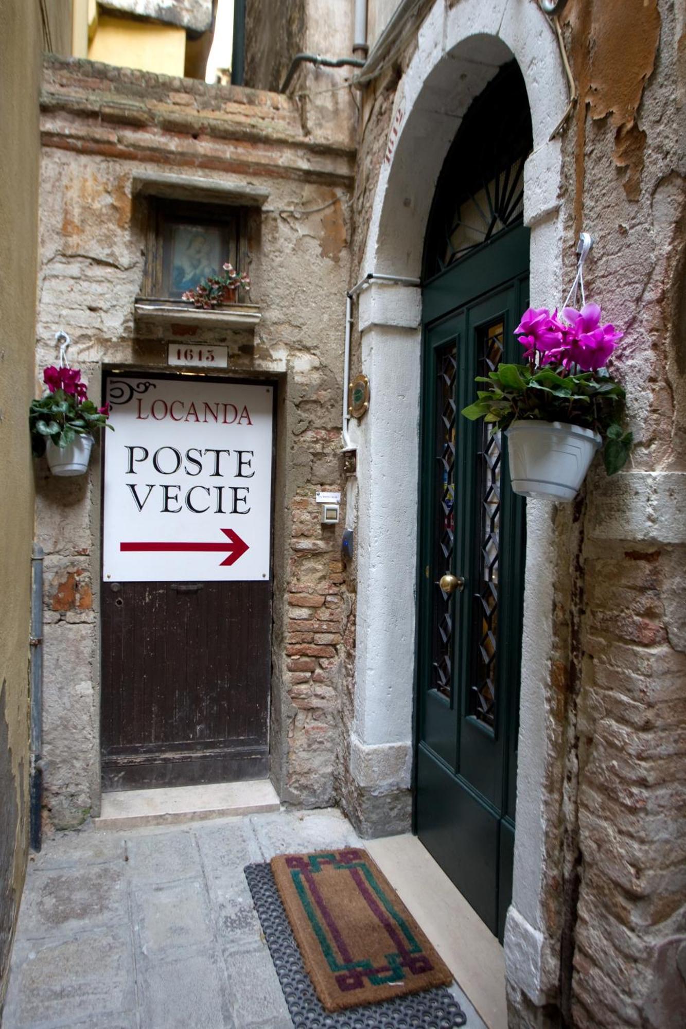 Locanda Poste Vecie Hotel Venice Exterior photo